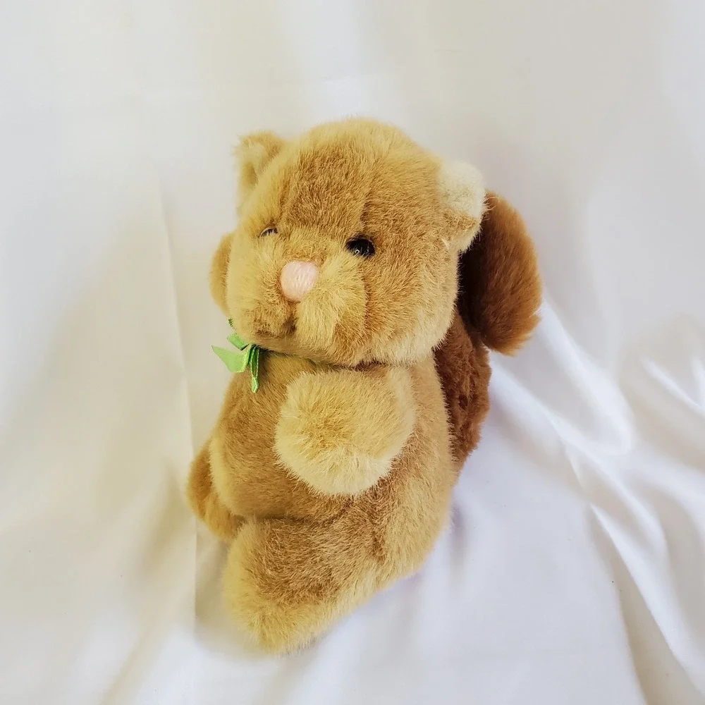 1989 Brown SQUIRREL 6